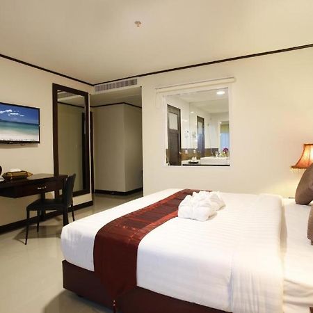 Orchid Resortel Patong Exteriör bild