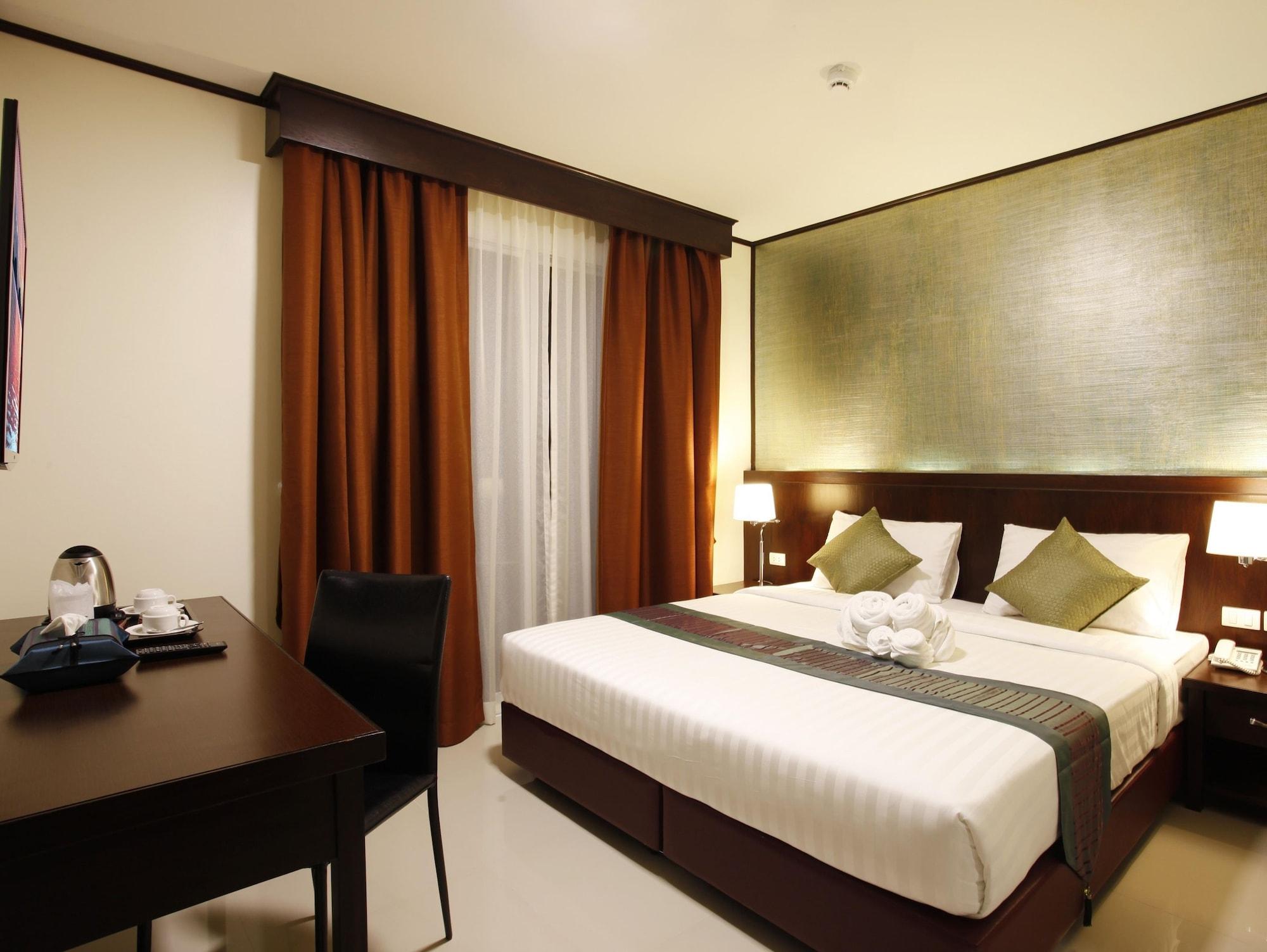 Orchid Resortel Patong Exteriör bild