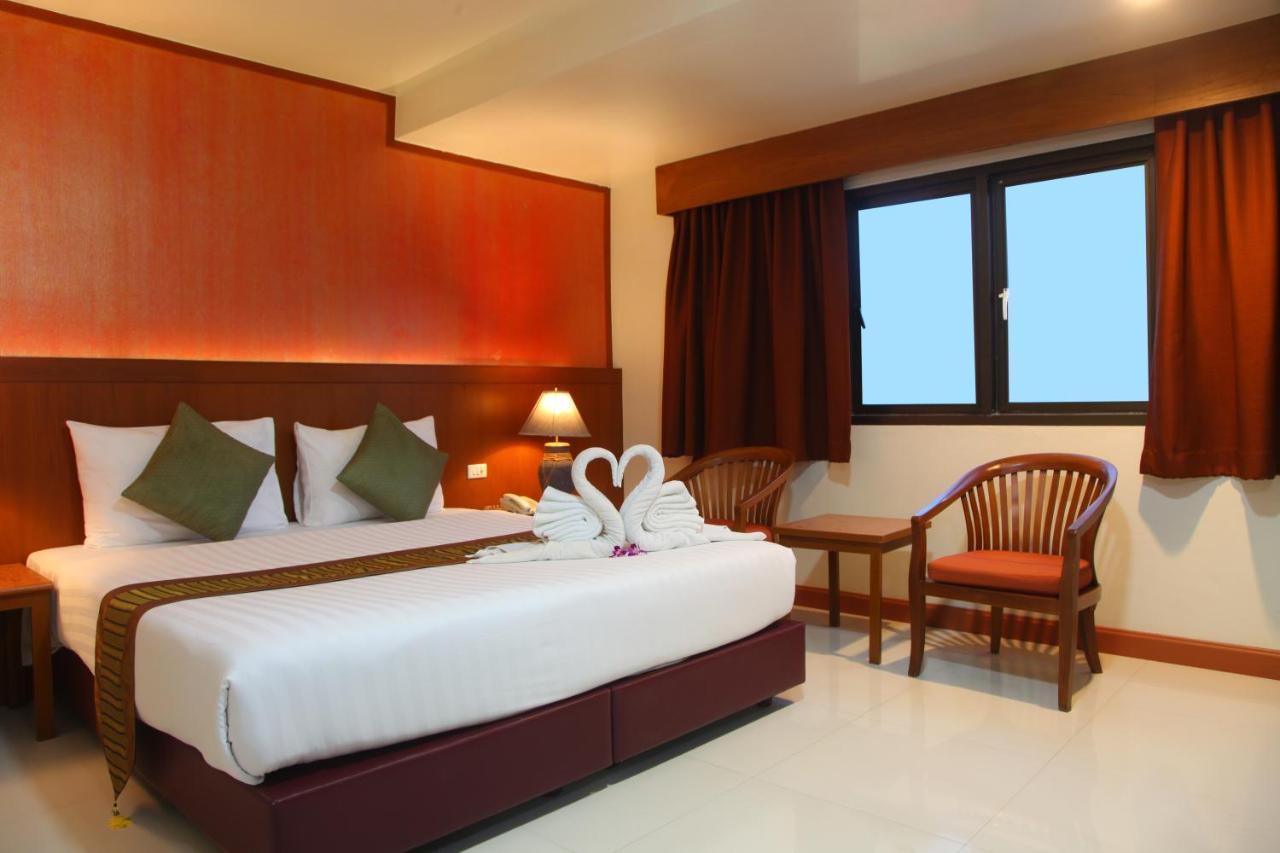 Orchid Resortel Patong Exteriör bild