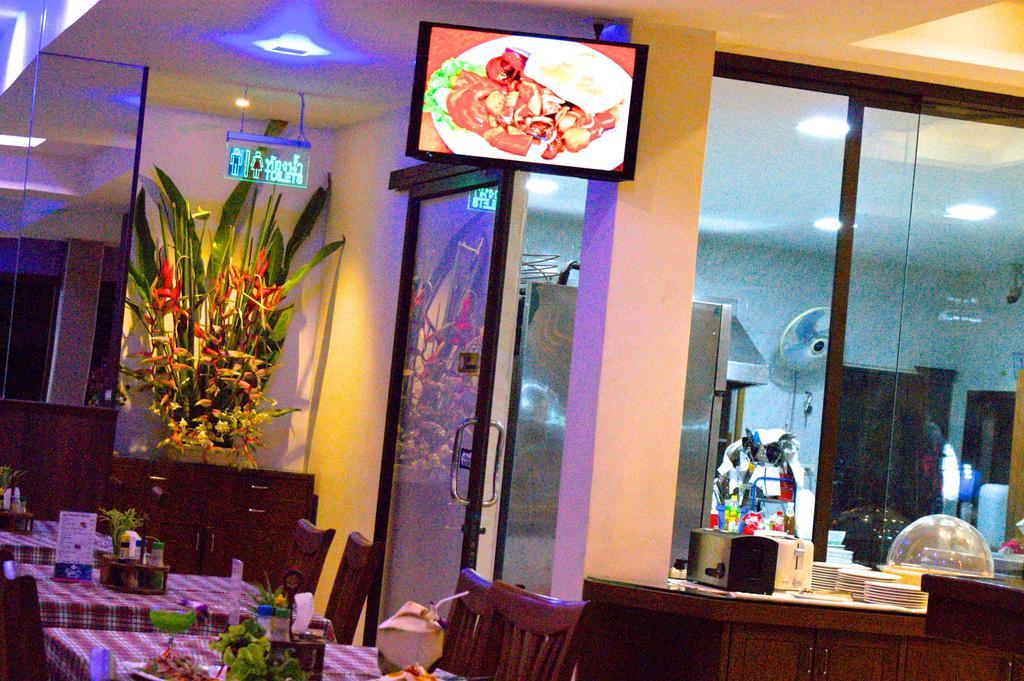Orchid Resortel Patong Exteriör bild